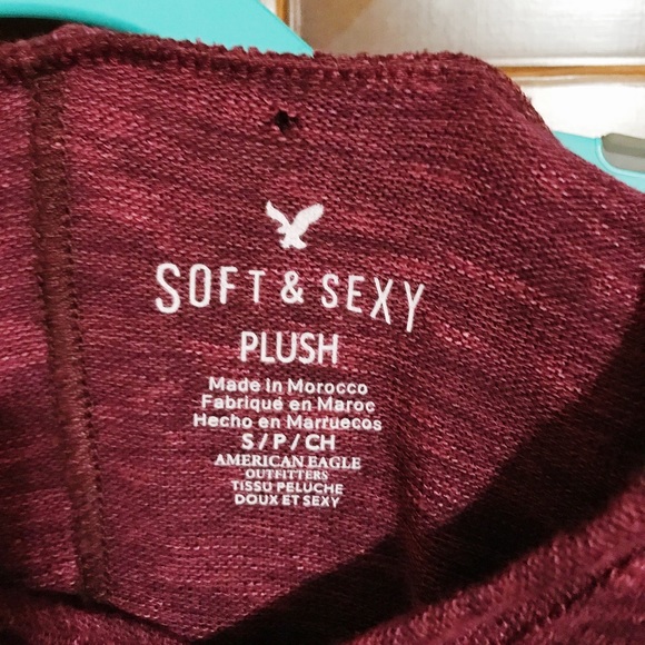 AEO | Women’s lightweight flowy sweater w/ hood - Picture 3 of 3